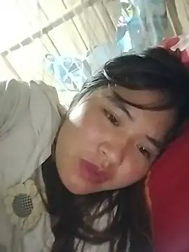 YAONIKUTE online show from May 17, 2026, 5:35 pm