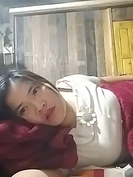 YAONIKUTE online show from May 15, 2026, 2:48 pm