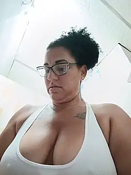 Snapshot of tugordita-hot chatting on June 3, 2026, 8:02 pm tugordita-hot online show from June 3, 2026, 8:02 pm