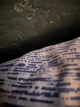 blurosa online show from April 12, 2026, 9:07 pm