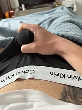 Elian0406 online show from March 13, 2026, 10:20 am