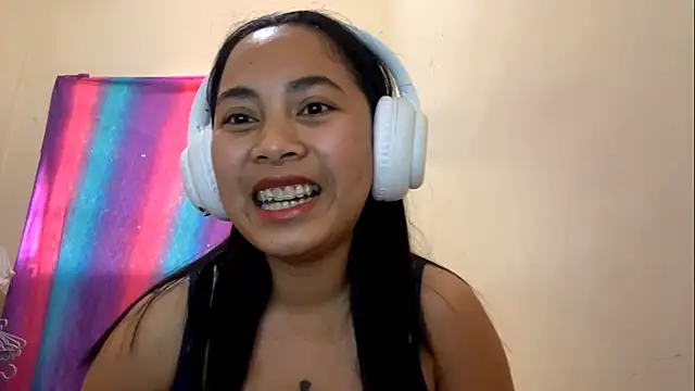 DavinaKilness online show from March 14, 2026, 6:30 am