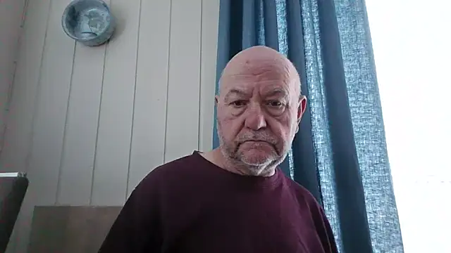 Buggemann online show from July 10, 2026, 4:34 am