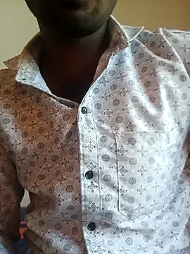 Snapshot of Telugucouple1431 chatting on March 29, 2026, 4:36 am Telugucouple1431 online show from March 29, 2026, 4:36 am