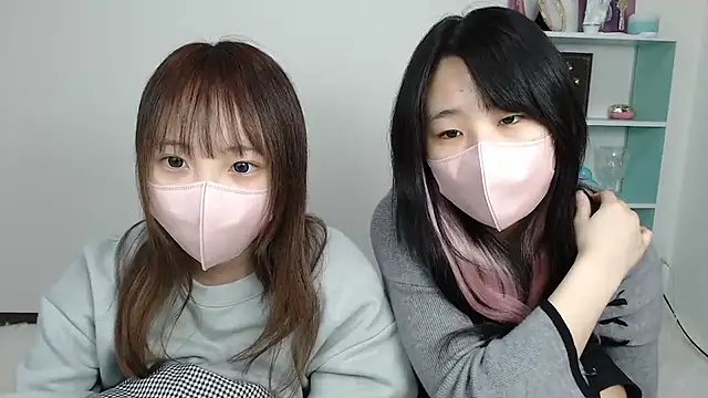 mayu nyann online show from April 15, 2026, 9:26 am