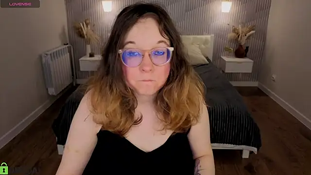 Aleks-caster online show from May 14, 2026, 9:06 am