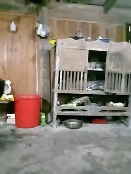 hasaki001 online show from April 28, 2026, 5:12 am