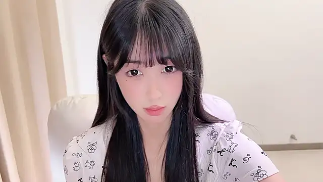 xiaooyee online show from May 9, 2026, 1:25 pm