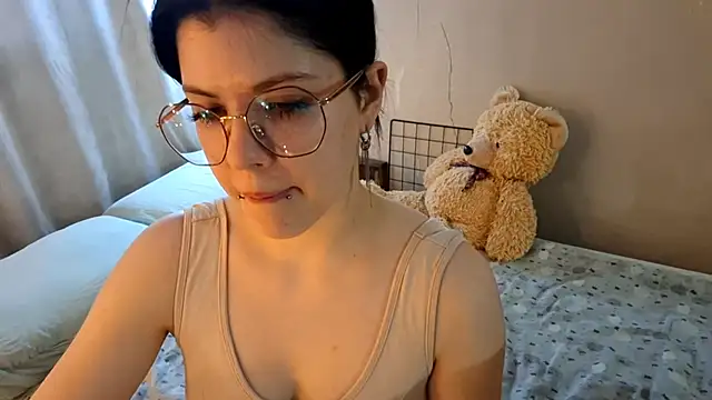 MiaTemptress online show from May 1, 2026, 1:38 pm