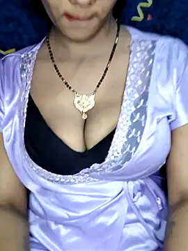 Hot lady234 online show from May 7, 2026, 5:33 am