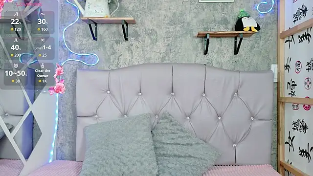 Sophia xoxo1 online show from April 22, 2026, 1:07 pm