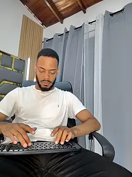 Oliver bigblack cock online show from April 23, 2026, 6:09 pm