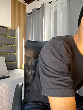 Oliver bigblack cock online show from April 3, 2026, 5:52 pm