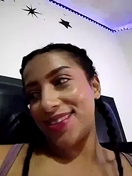 KattyBerryX online show from August 2, 2026, 10:40 pm