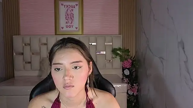 veronicaa s online show from May 9, 2026, 8:01 pm