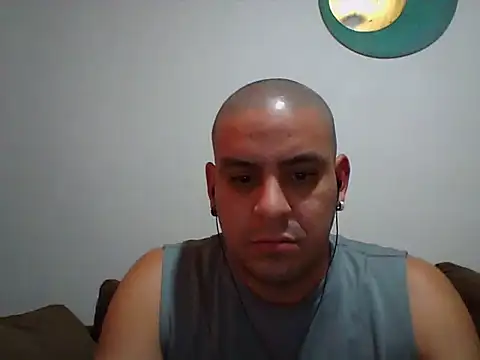 Snapshot of Matiasadventurexxx chatting on March 19, 2026, 3:23 pm Matiasadventurexxx online show from March 19, 2026, 3:23 pm