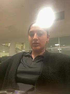 SexyRiri  online show from March 24, 2026, 11:38 pm