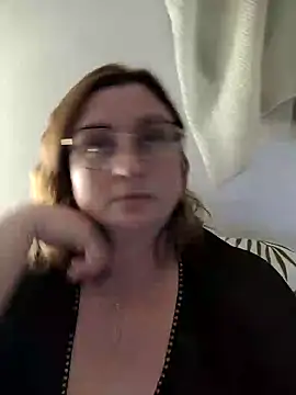 duotroublant online show from May 17, 2026, 9:04 pm