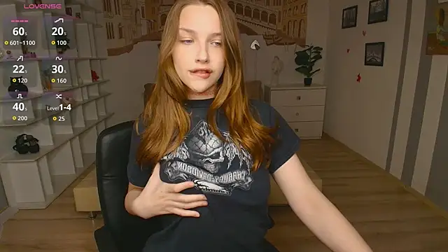 DariaAngels online show from April 28, 2026, 11:36 am