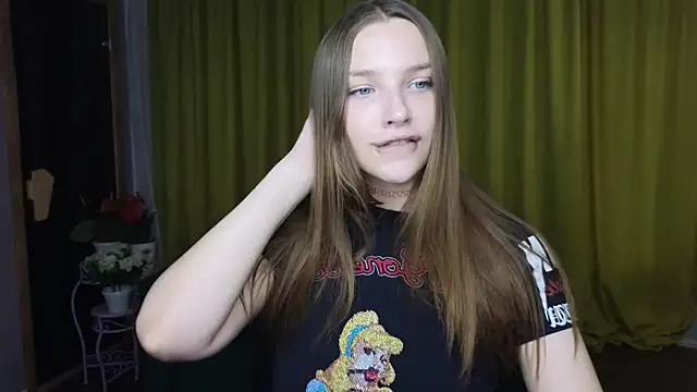 DariaAngels online show from April 7, 2026, 11:34 am