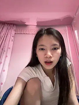 Snapshot of Drieevisexxx chatting on April 21, 2026, 1:28 pm Drieevisexxx online show from April 21, 2026, 1:28 pm