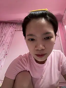 Snapshot of Drieevisexxx chatting on April 14, 2026, 5:23 am Drieevisexxx online show from April 14, 2026, 5:23 am