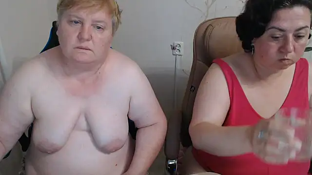 Lindy-Jeanie online show from August 2, 2026, 8:39 pm