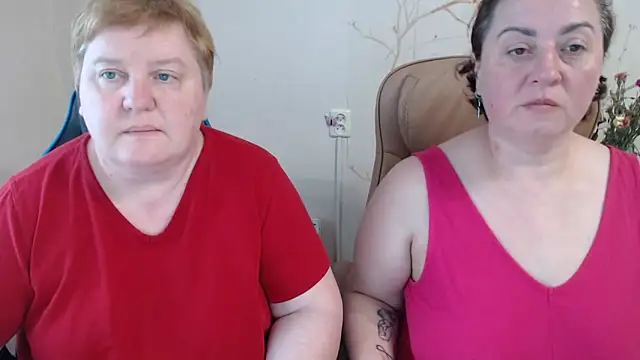 Lindy-Jeanie online show from May 26, 2026, 4:49 pm