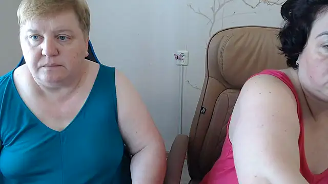 Lindy-Jeanie online show from June 21, 2026, 12:44 pm