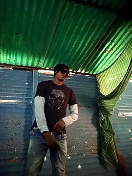 spittingpig1 online show from March 15, 2026, 6:15 pm