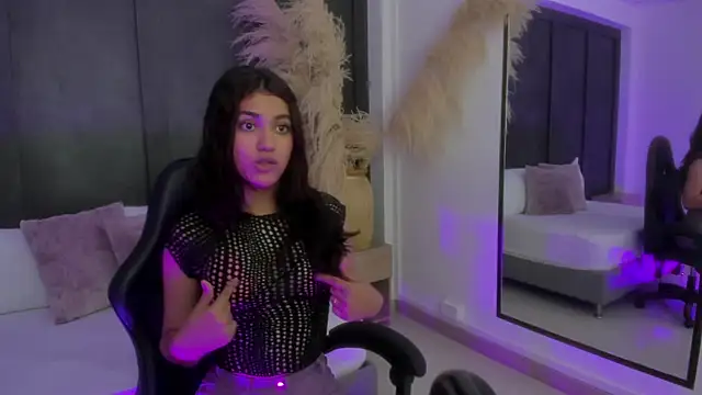 Snapshot of cristin_collins chatting on May 6, 2026, 8:57 pm cristin collins online show from May 6, 2026, 8:57 pm
