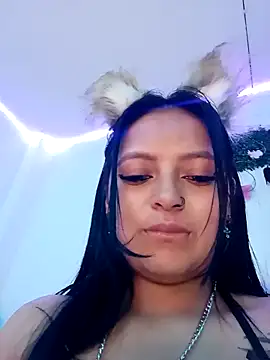 Candycinnamon 0718 online show from April 8, 2026, 2:24 am