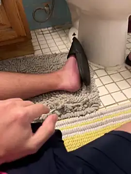 Snapshot of tommyxxx2026 chatting on March 18, 2026, 8:17 am tommyxxx2026 online show from March 18, 2026, 8:17 am