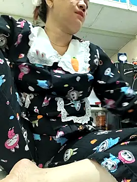 Love forever 69 online show from April 28, 2026, 4:06 am