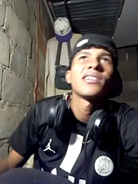 Snapshot of SOYFAKER chatting on April 5, 2026, 5:03 am SOYFAKER online show from April 5, 2026, 5:03 am