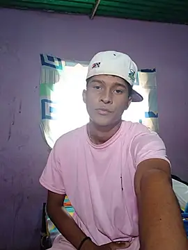 SOYFAKER online show from August 3, 2026, 8:04 pm