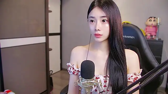 XiaoYuBao- online show from June 11, 2026, 2:11 am