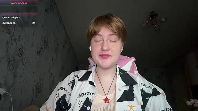 Miacommando online show from March 16, 2026, 3:26 pm