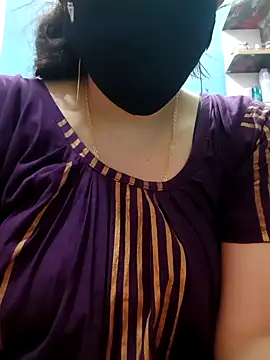 Snapshot of tulidas96778 chatting on April 7, 2026, 2:08 pm tulidas96778 online show from April 7, 2026, 2:08 pm