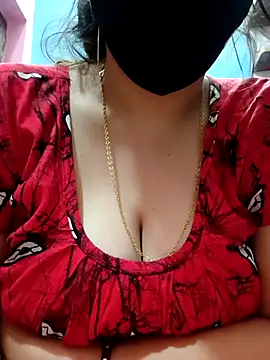 Snapshot of tulidas96778 chatting on April 8, 2026, 2:13 am tulidas96778 online show from April 8, 2026, 2:13 am