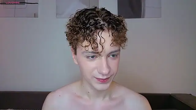 Snapshot of Angel_Crave chatting on March 16, 2026, 8:11 pm Angel Crave online show from March 16, 2026, 8:11 pm