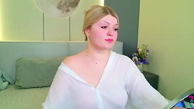 Snapshot of WendyPage chatting on June 11, 2026, 4:26 pm WendyPage online show from June 11, 2026, 4:26 pm