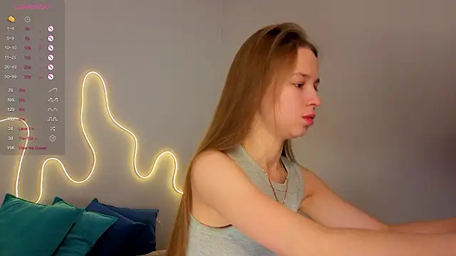 Emma dream  online show from July 6, 2026, 3:57 am