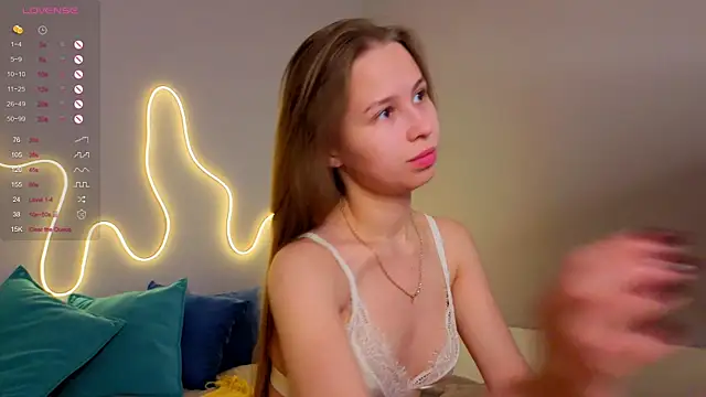 Emma dream  online show from June 21, 2026, 1:22 am