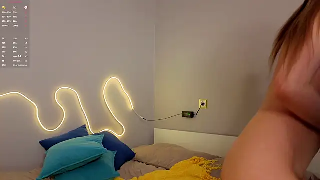 Emma dream  online show from May 1, 2026, 1:10 am