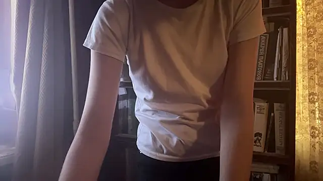 HyunCorrente online show from March 21, 2026, 4:46 am