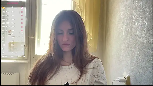 Moonstarisrares online show from June 18, 2026, 8:02 am