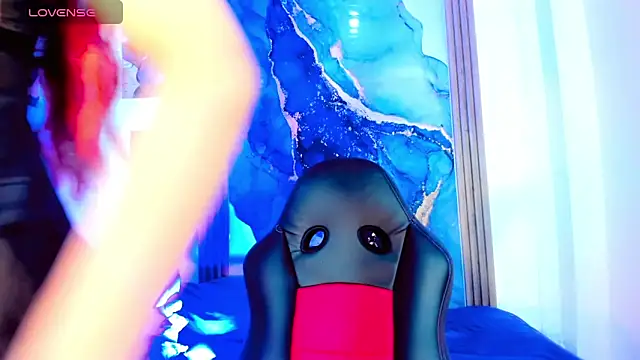 blonde queen- online show from April 8, 2026, 7:15 pm