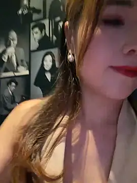 Xiaoxiao-y online show from June 3, 2026, 5:19 am