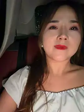 Xiaoxiao-y online show from July 29, 2026, 3:11 pm